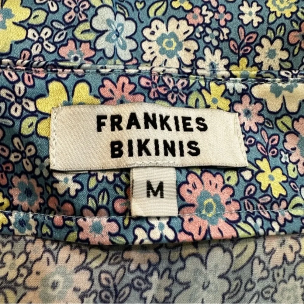 Frankie's Bikinis Blue Floral Lace-Trim Mini Skirt